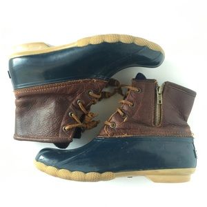Speedy Duck Boot Woman’s Size 8 Great Condition